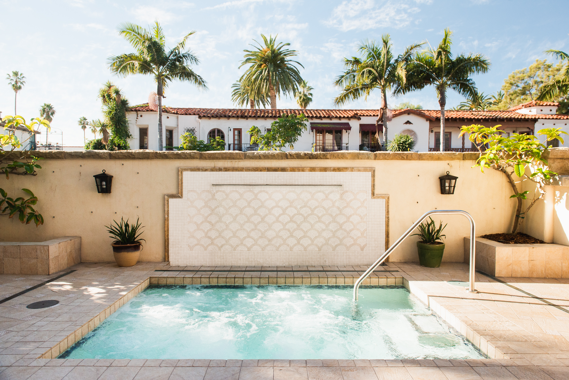 Jacuzzi Spa at Harbor View Inn 