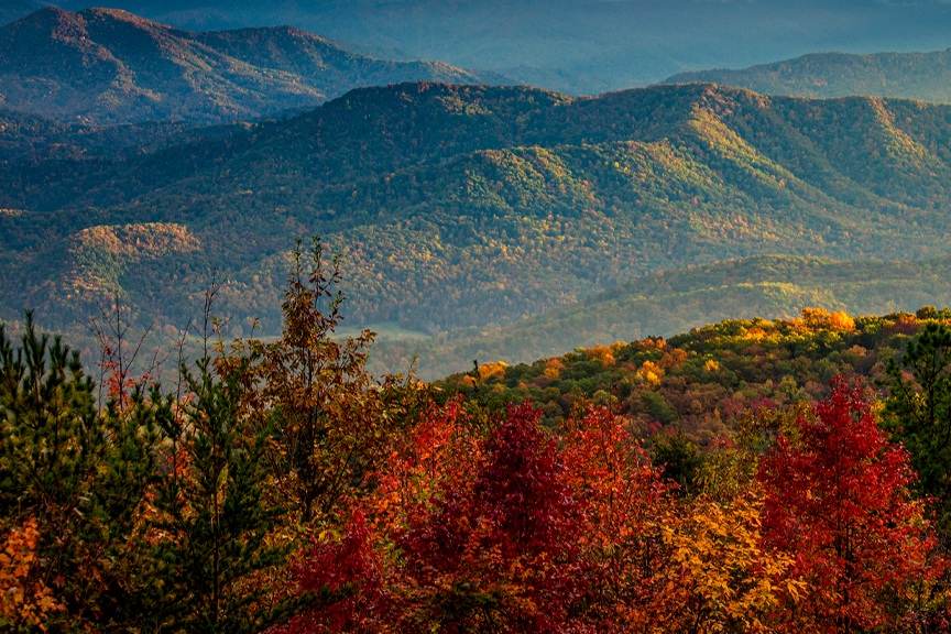 Smoky Mountain views in Sevierville, Tennessee, one of the most romantic getaways in the Fall.