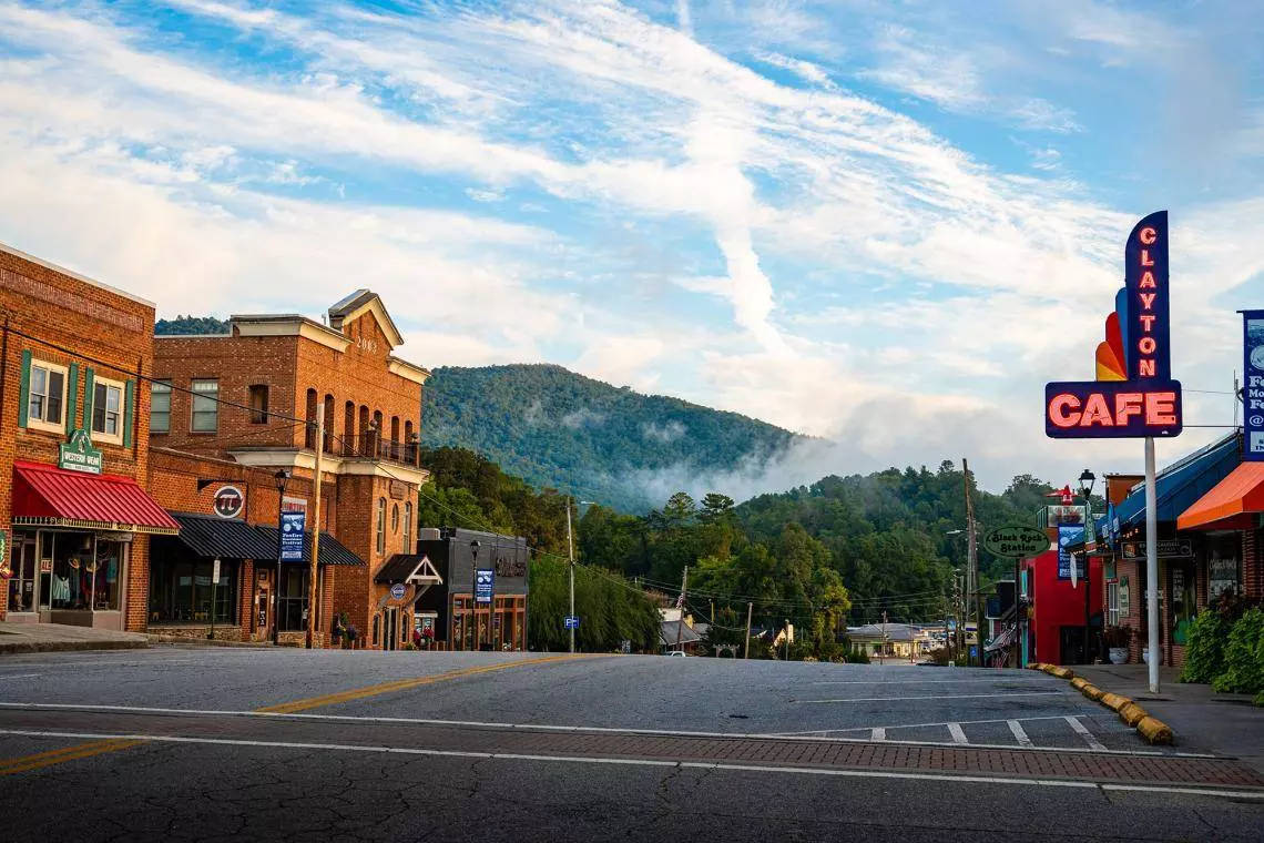 Downtown Clayton, one of the most romantic getaways for couples in GA.