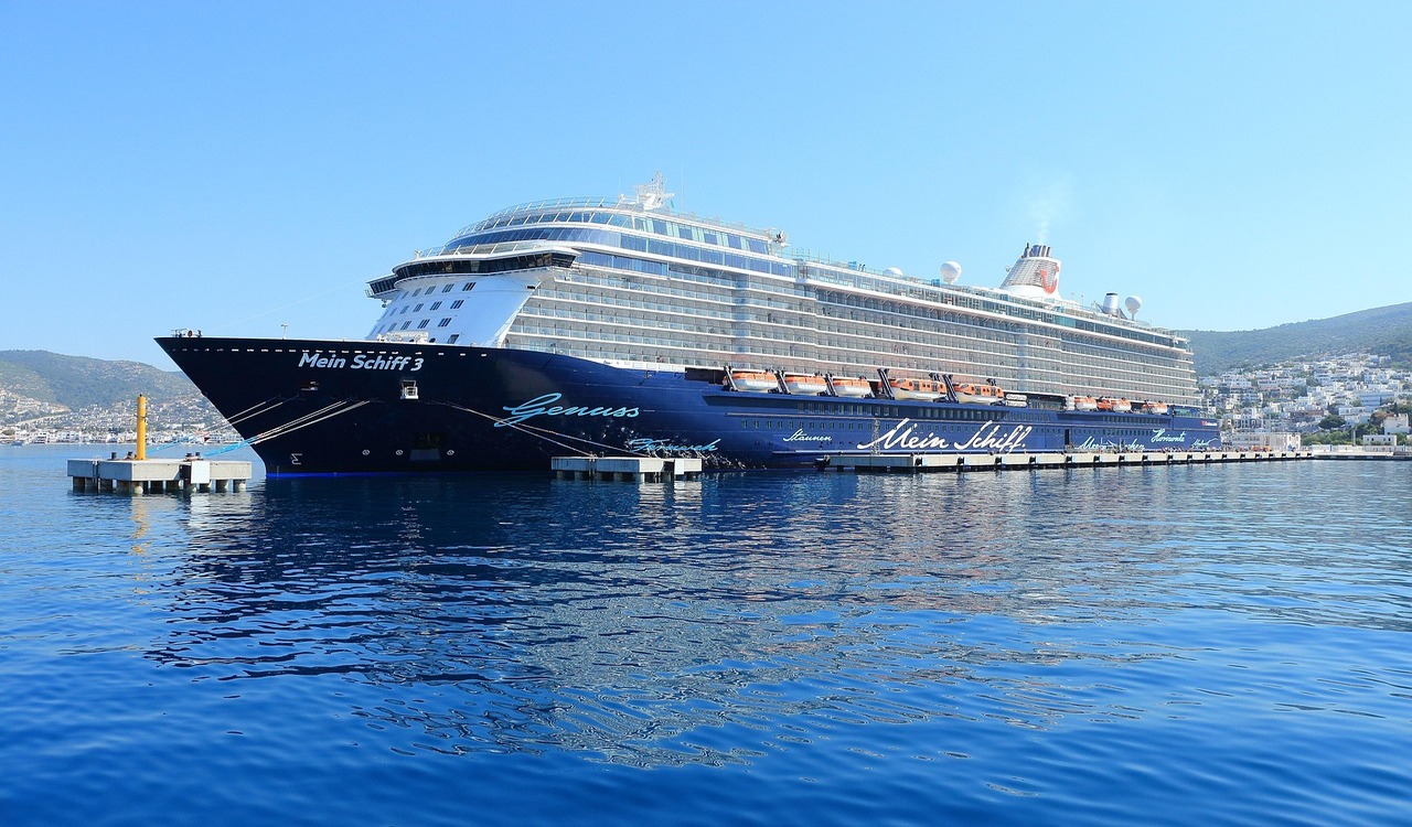 My ship, Nature, Cruise image
