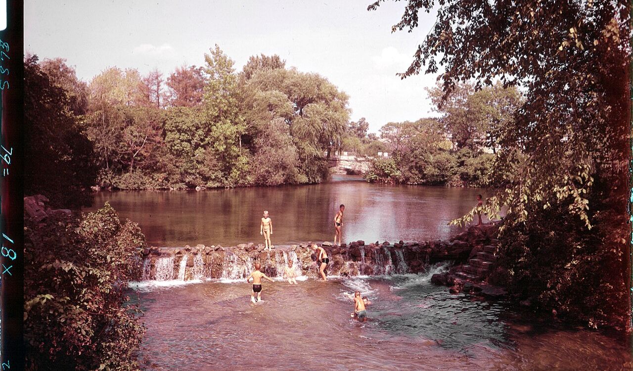 Waterfall at Dufferin Islands