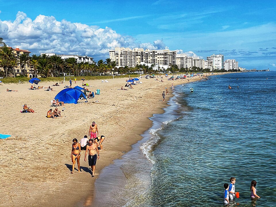 Fort Lauderdale Beach – Wall-to-Wall Weekends