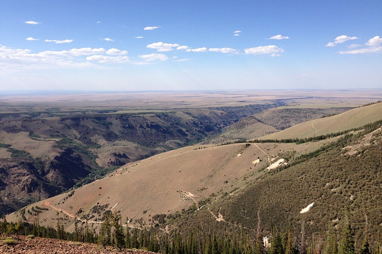 Expansive canyon and hills under open sky in Jarbidge, Nevada.