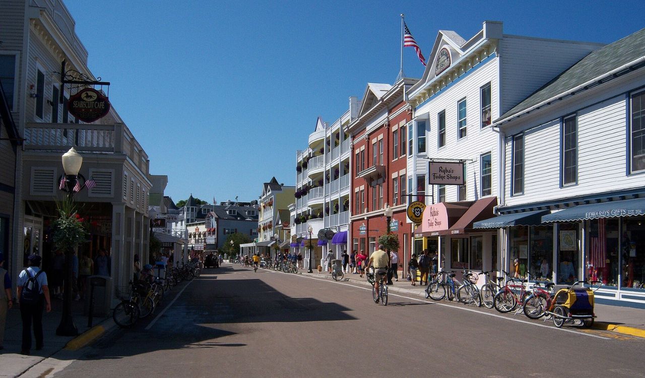 Mackinac Island charming street