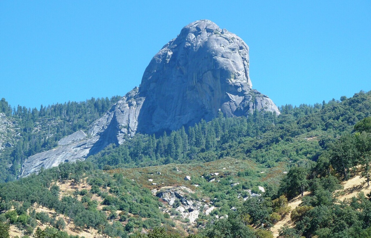 Granite dome of Moro Rock in Sequoia National Park, California