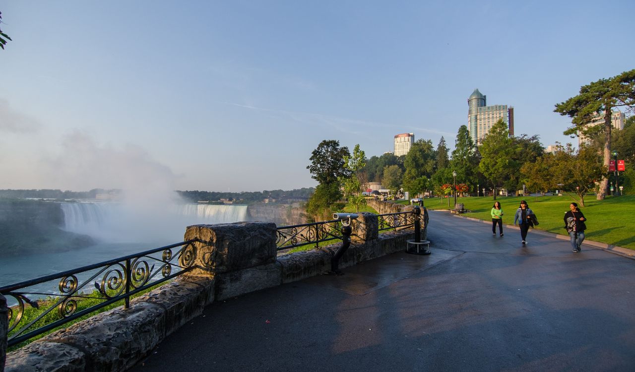 Queen Victoria Park, Niagara