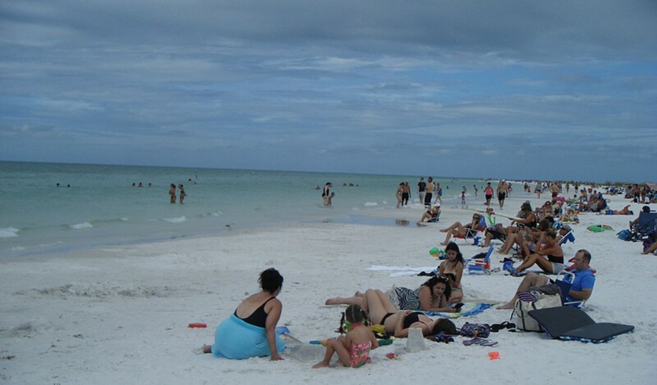 Siesta Key – Cool Quartz Sand, Cool Vibes