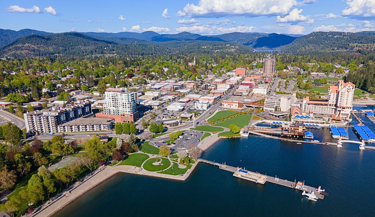 Coeur d’Alene lakefront and forested hills