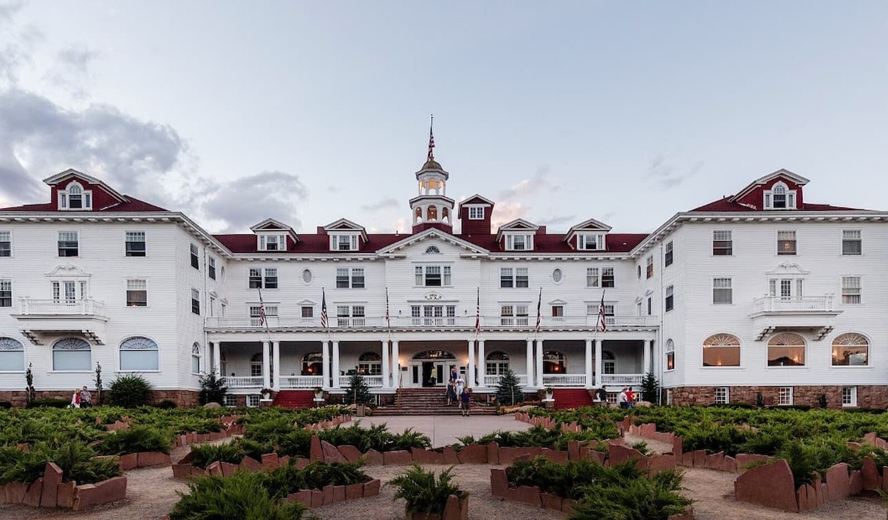 Grand facade of the Stanley Hotel in Estes Park, Colorado.