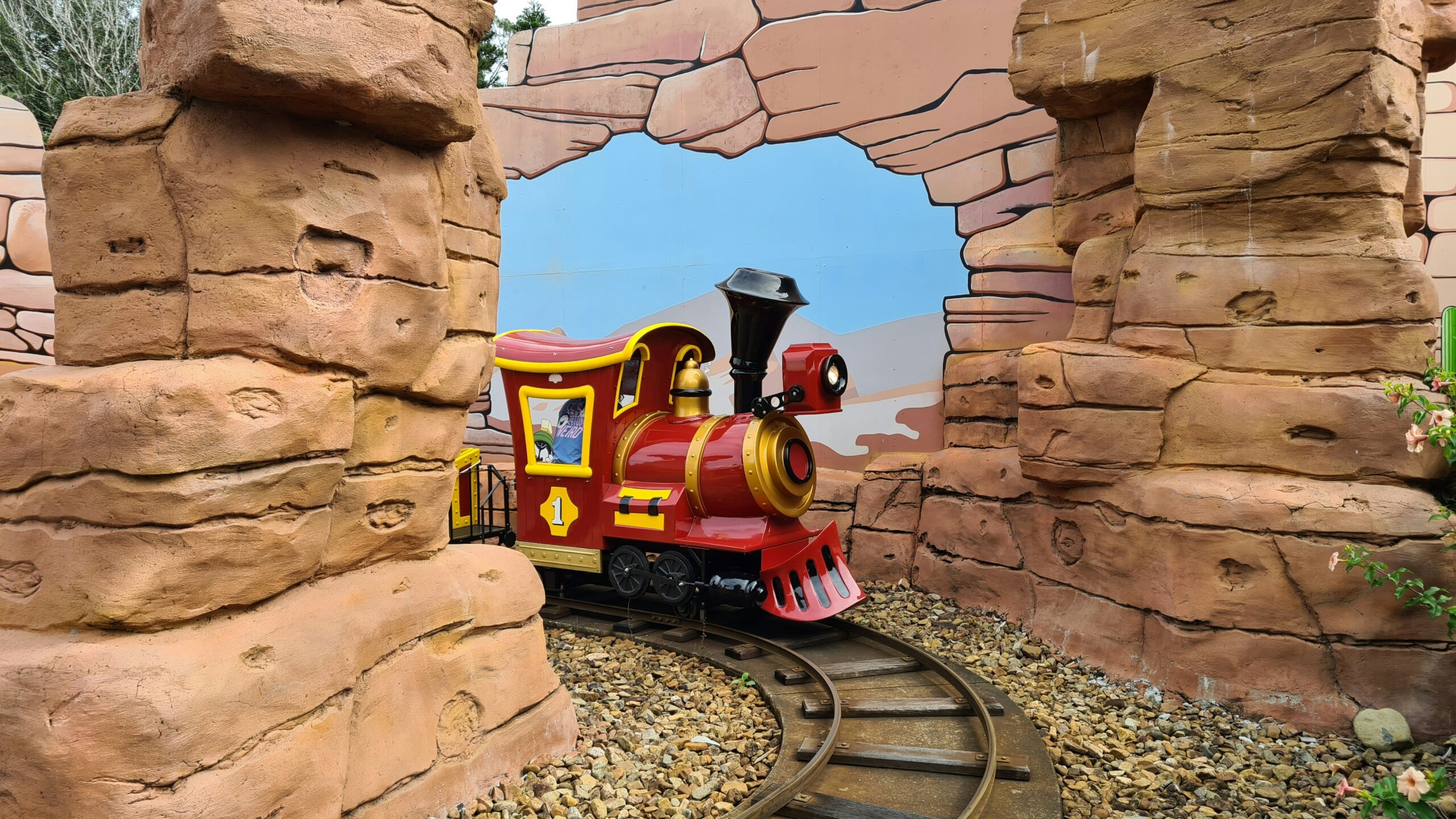 A Midday Pause on the Disneyland Railroad