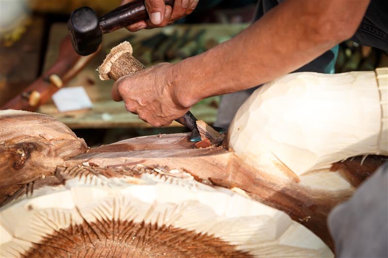 Learning Native Carving and Art Directly from Artists