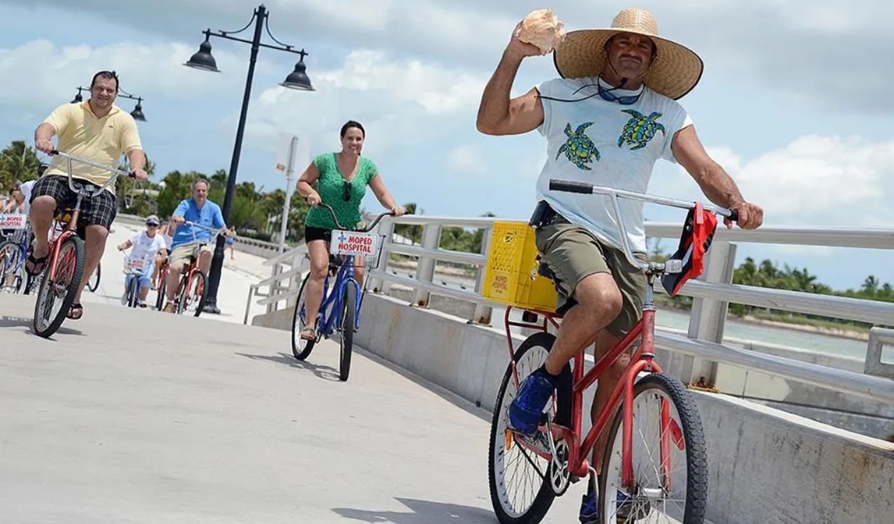 Pedal through paradise with local flair