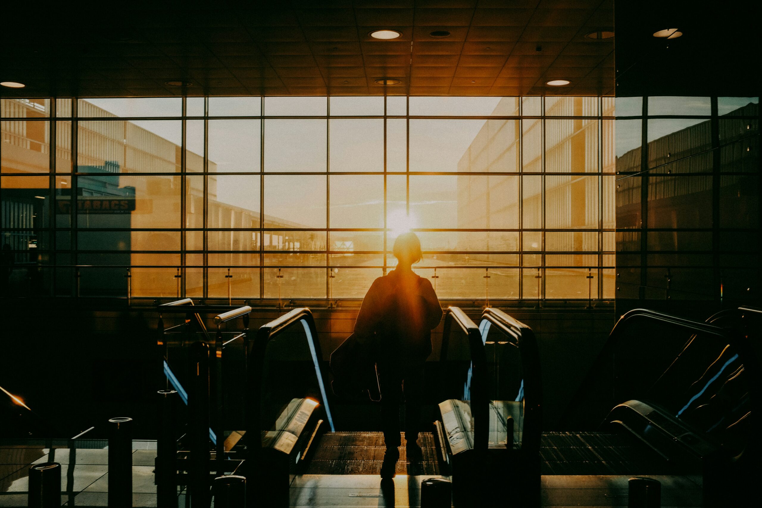 Tips For Making Airport Lounges Feel Like Home