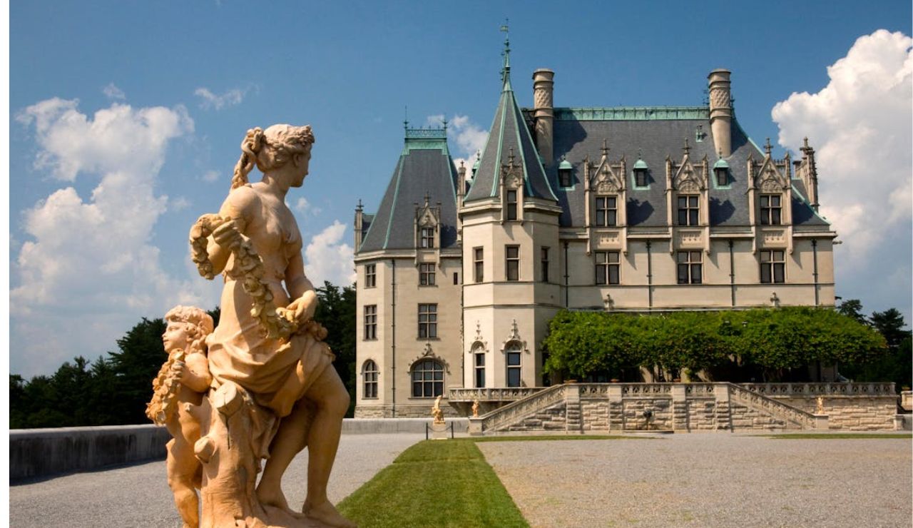 Statue in front of the grand Biltmore Estate in Asheville, North Carolina.