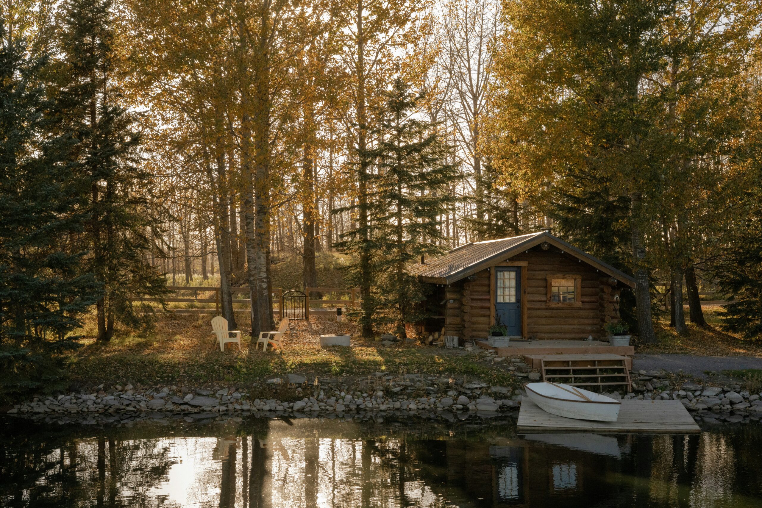 Cabin on the Lake – Haliburton Forest, Ontario