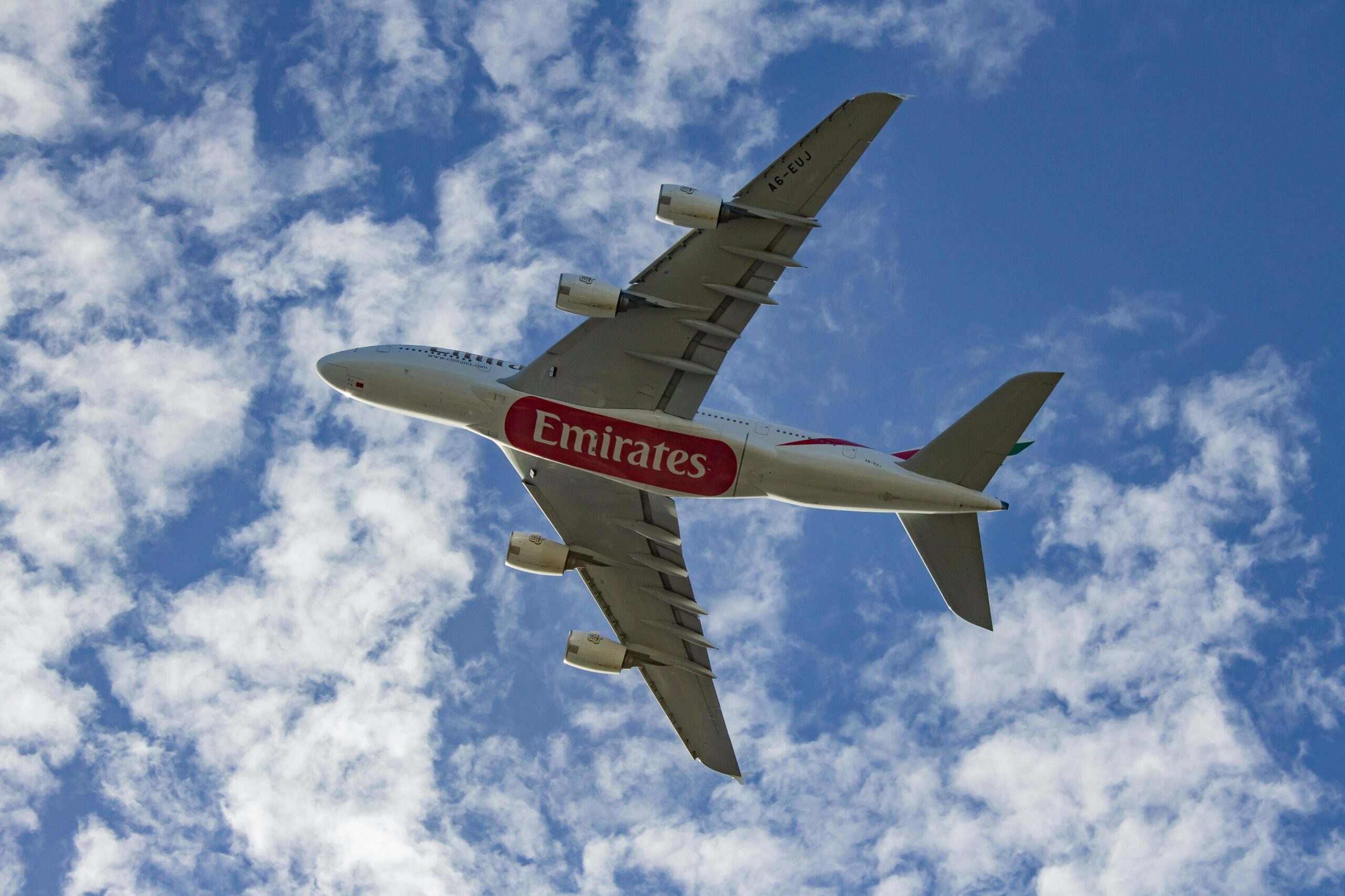 Cathay Pacific / Qatar Airways / Emirates