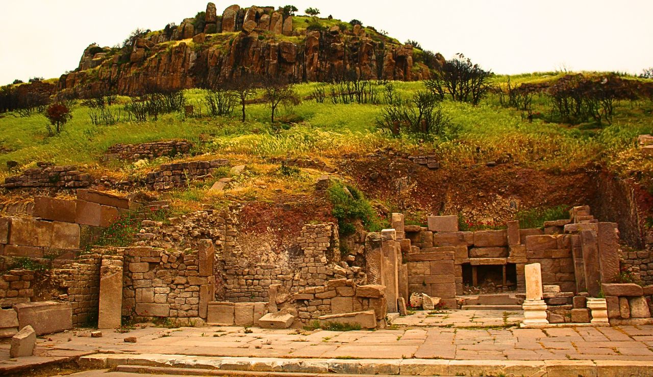 Misty ruins of Kuélap fortress with cloud-covered mountains in Chachapoyas.