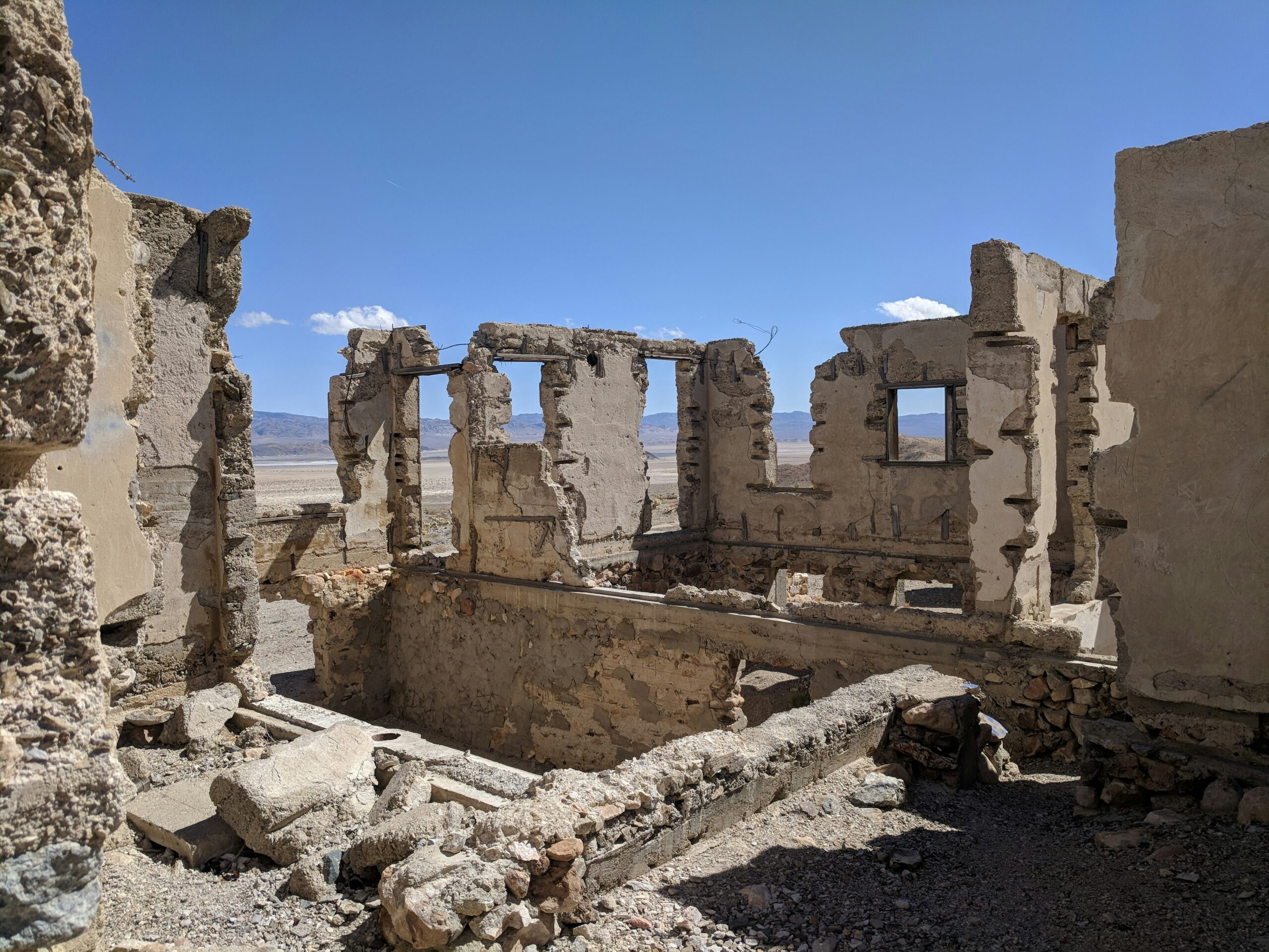 9 Desert Ghost Towns with Haunting Histories