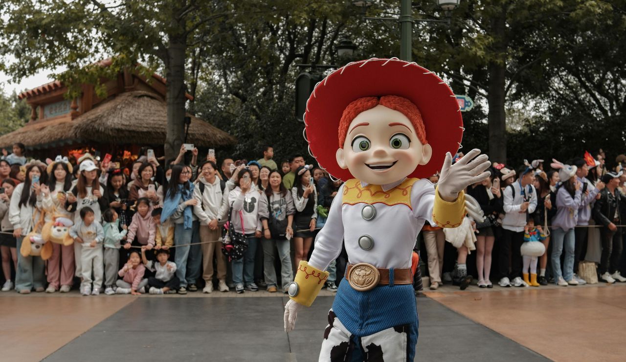 Disneyland California Cast Member greeting visitors