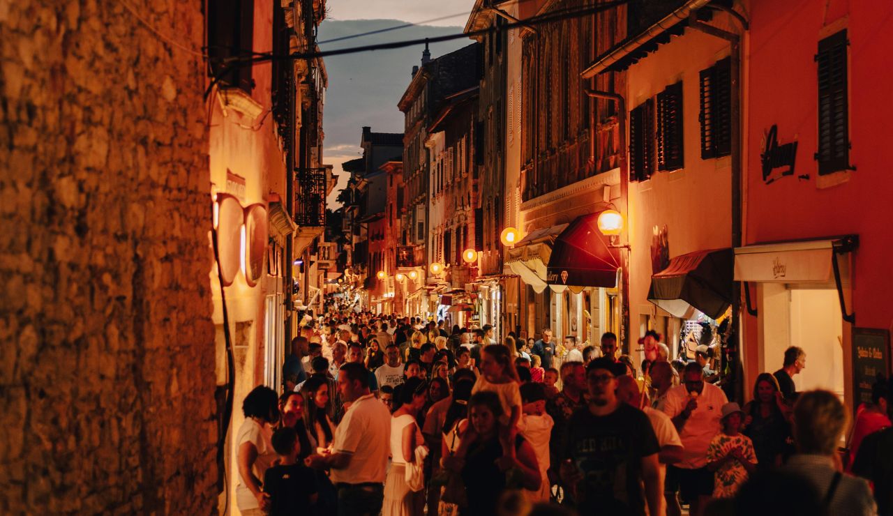 Tourists filling a historic street in Dubrovnik's old town