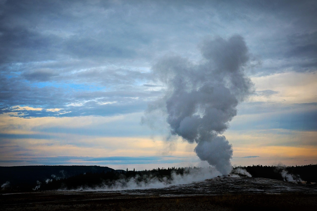 Old Faithful Eruption