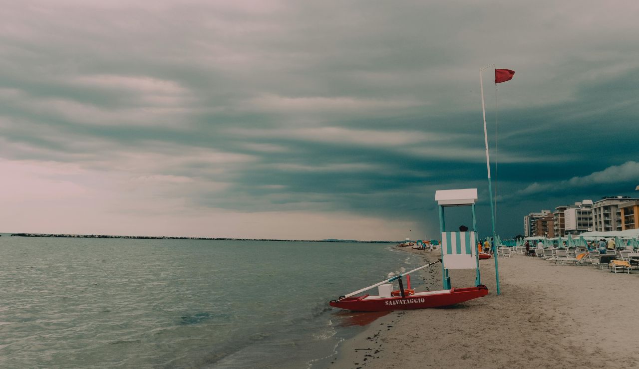 Red flag warning on beach in Phuket