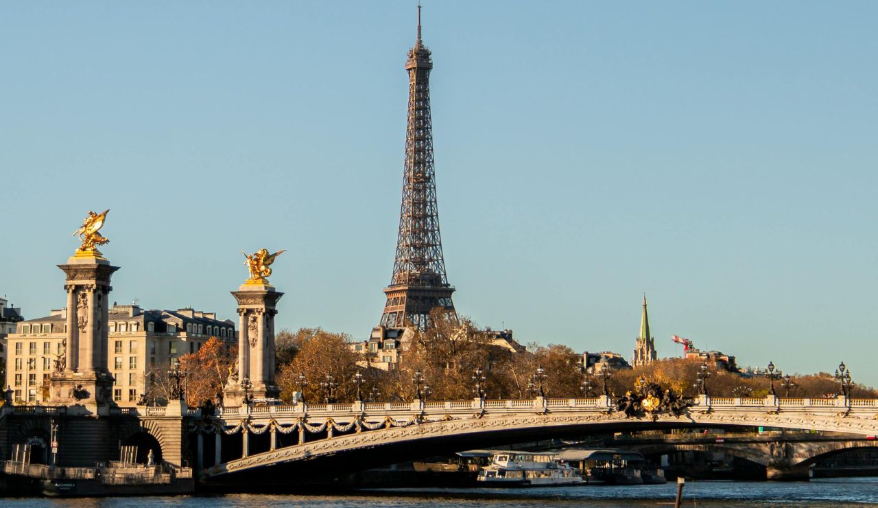 Romantic view of Pont Alexandre III with Eiffel Tower in the distance