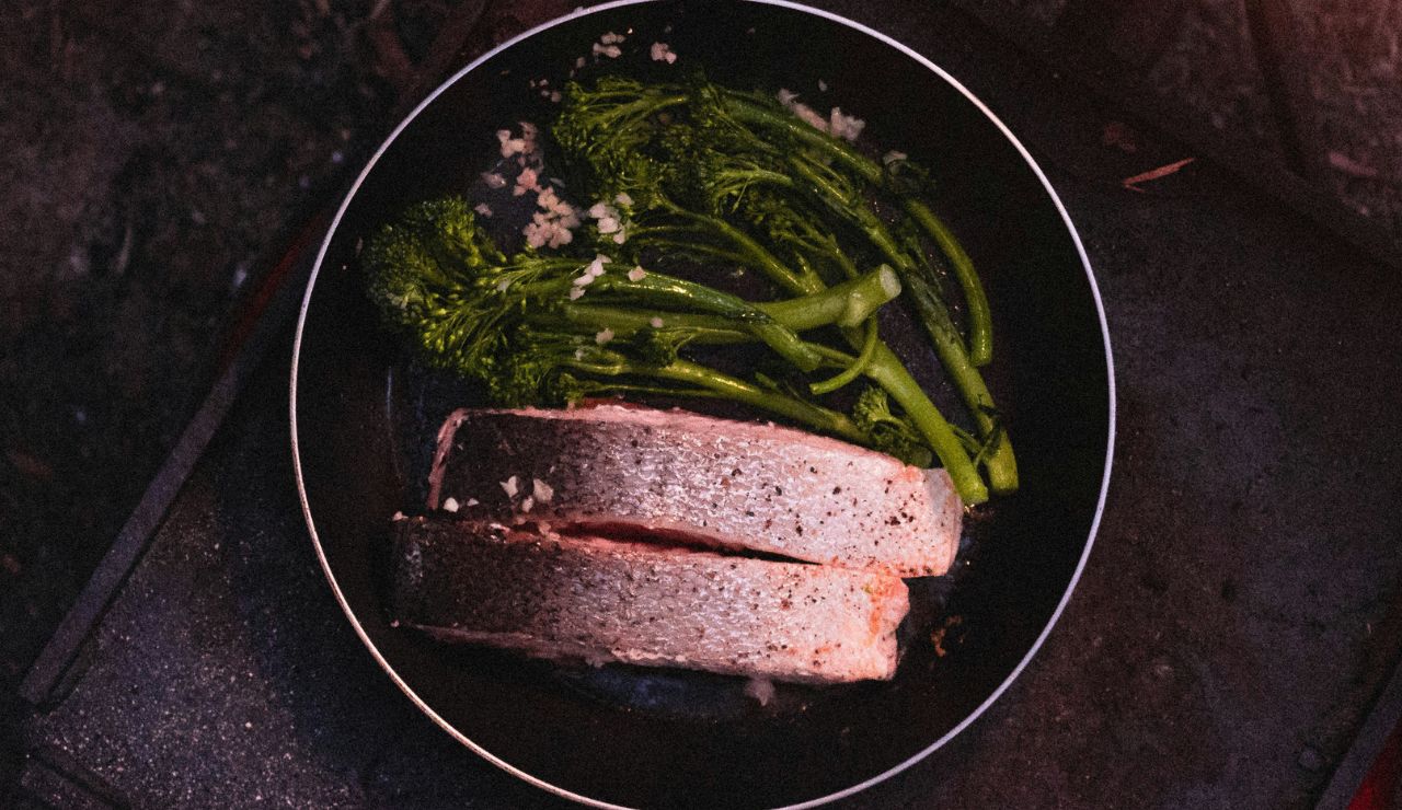 Roast pork sandwich with provolone and broccoli rabe