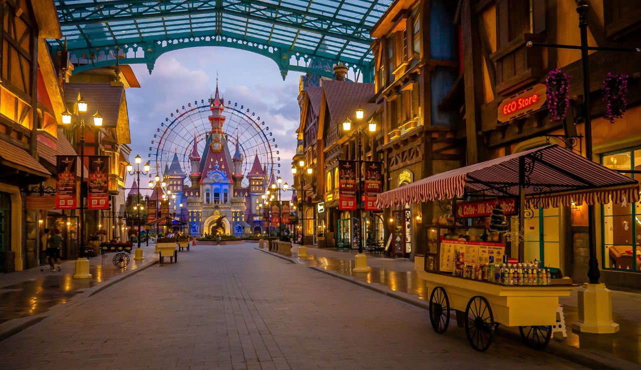 Entrance to Walt Disney Studios Park in Paris
