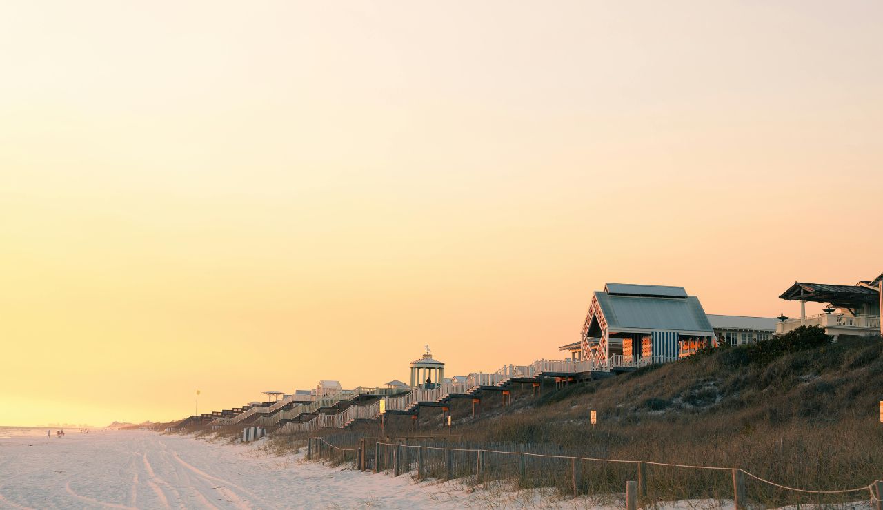 Charming storybook cottage near the ocean