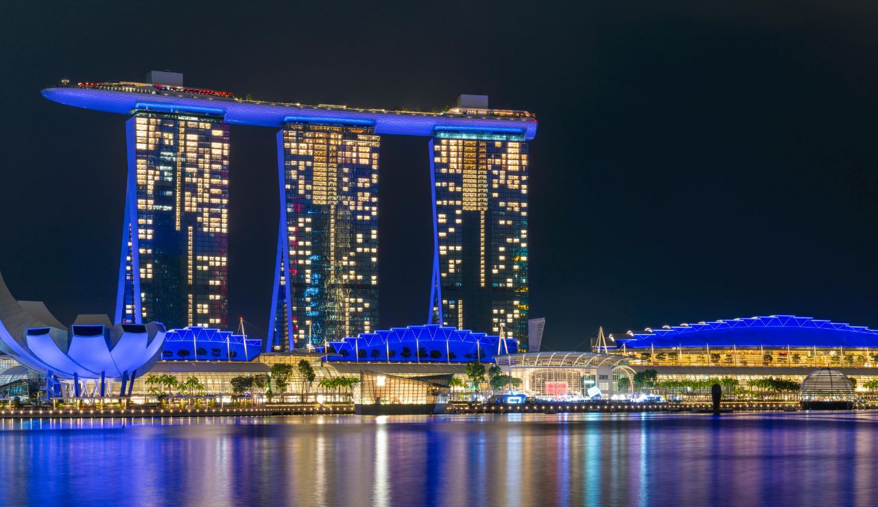 the Supertree Grove lights at Gardens by the Bay, Singapore.