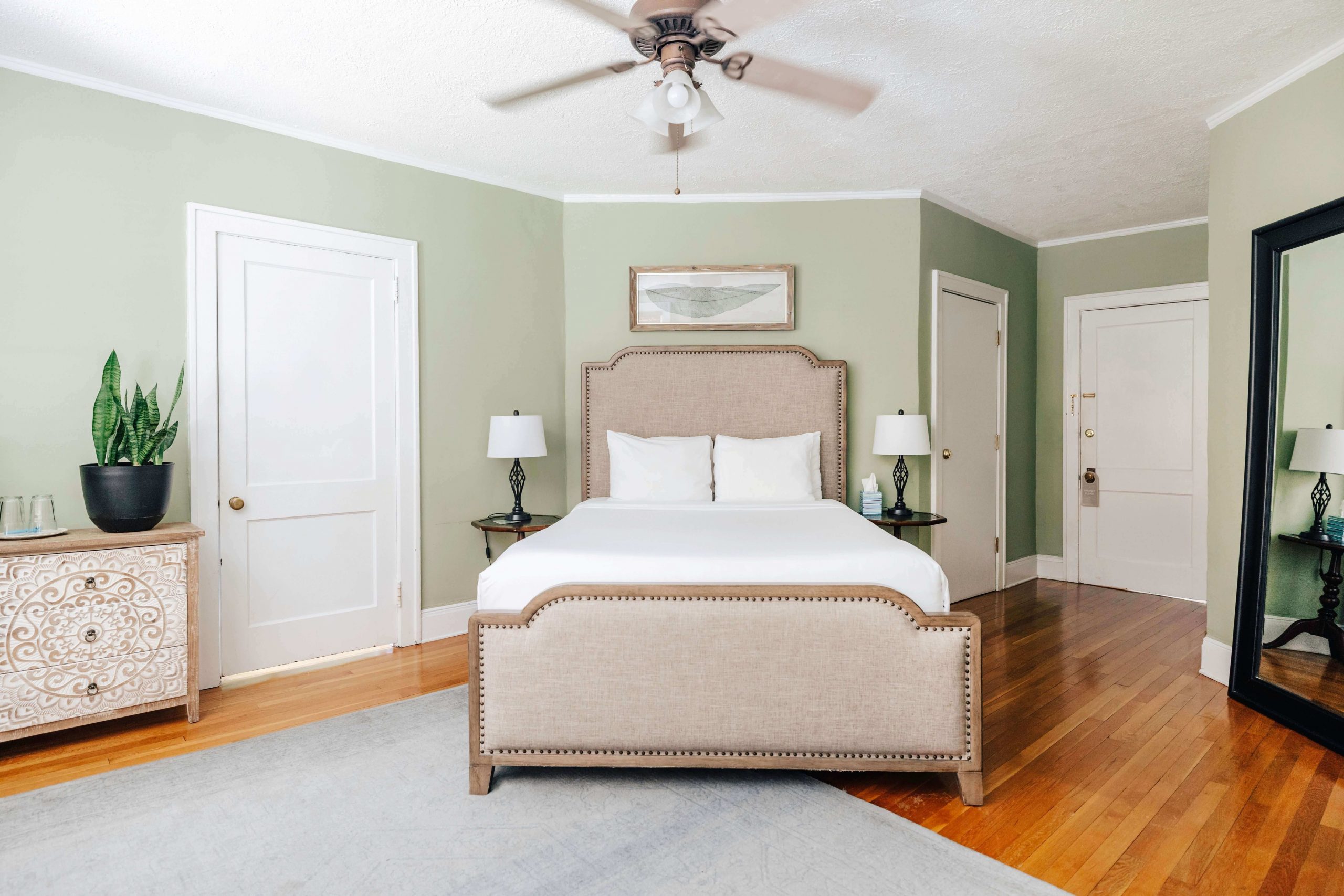 A guest room in Princess Anne Hotel, one of the best boutique hotels in Asheville, NC.