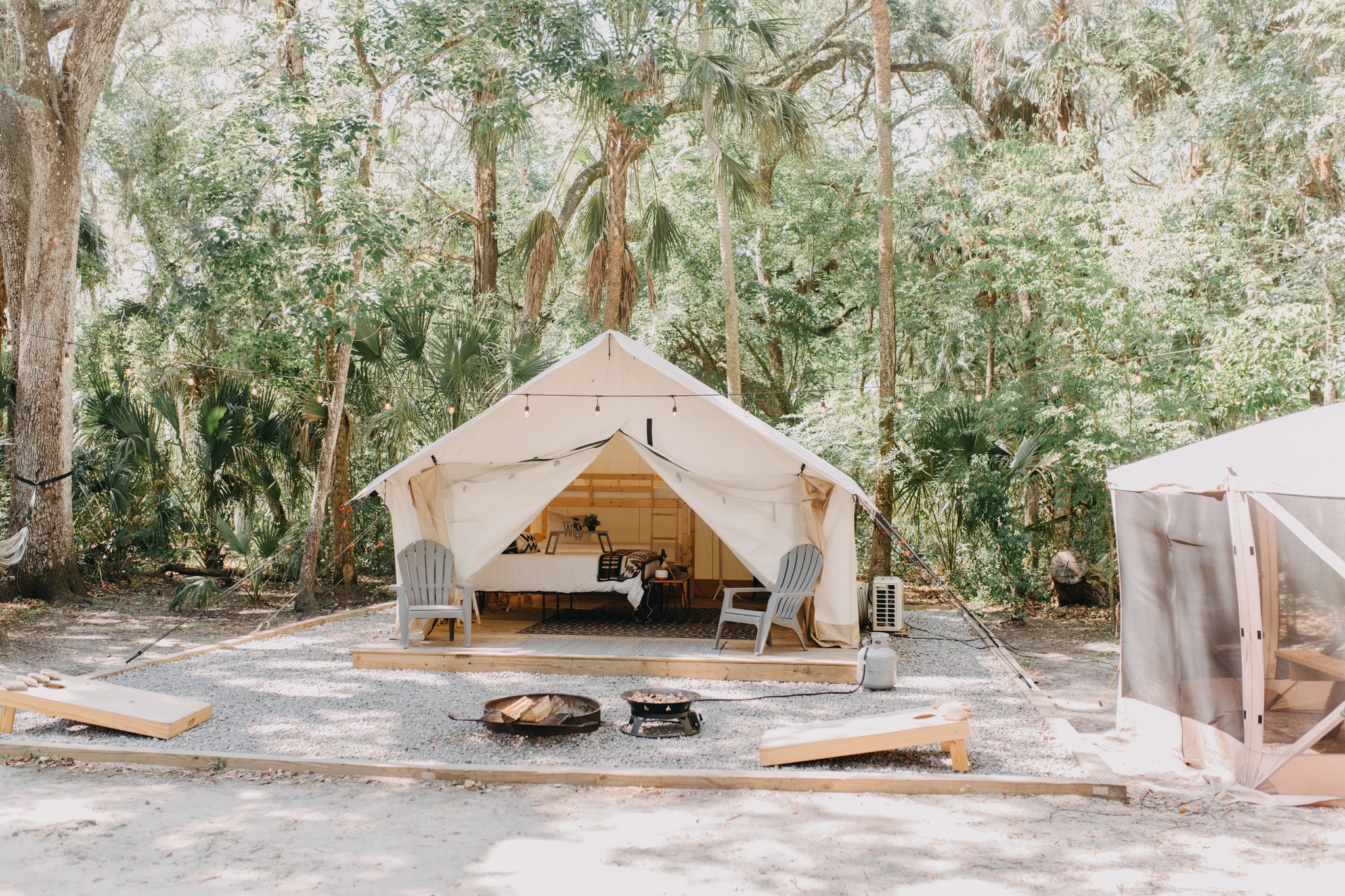 Timberline Glamping cabins in Fort Myers, Florida.