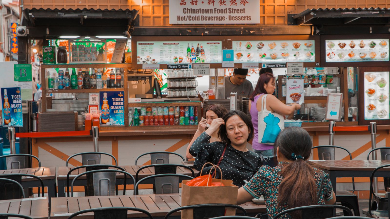A photo of Singapore hawker center.
