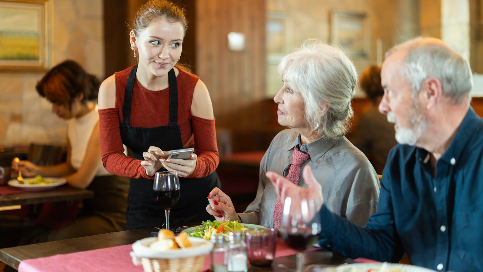 A photo that depicts best restaurant anticipation pressure. 
