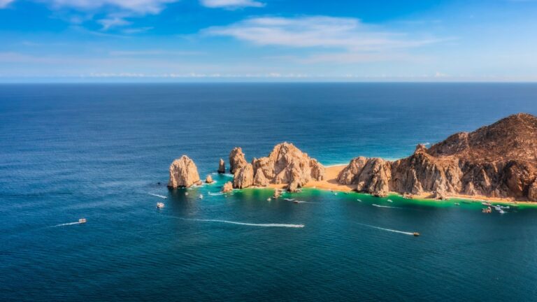 A photo of a beautiful beach, Cabo San Lucas.