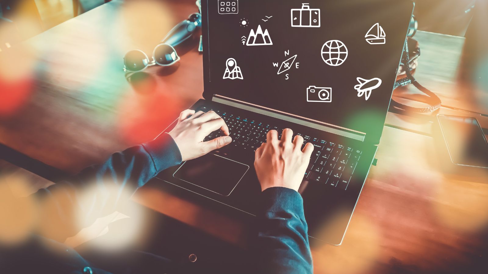 A scene that shows a Traveler booking flights laptop.