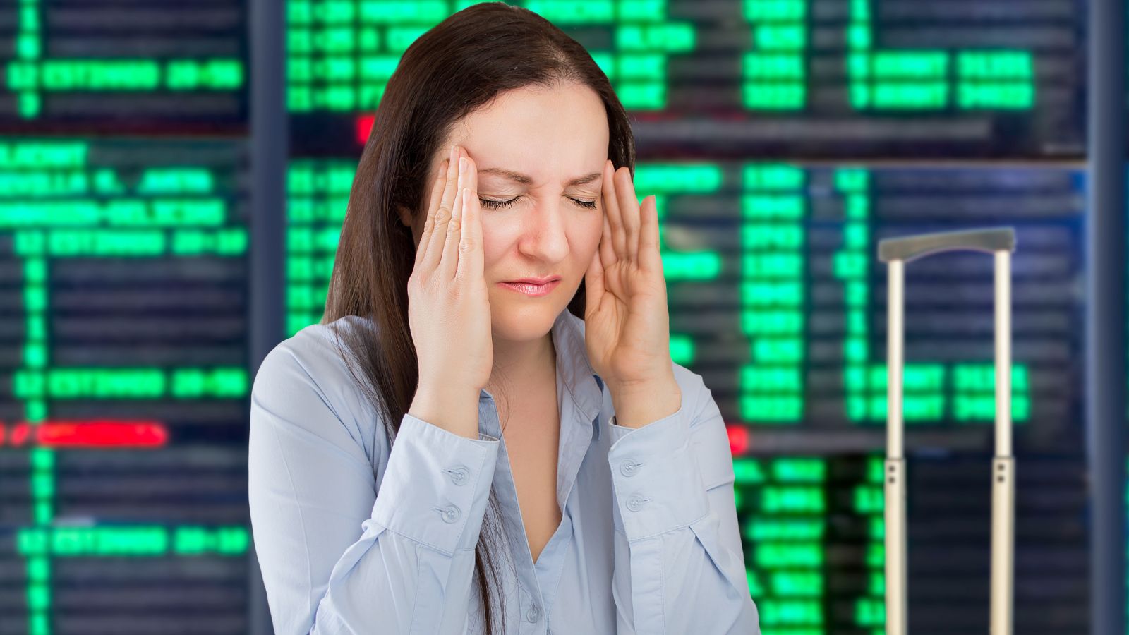 A photo that describes a rushed airport stress tension.