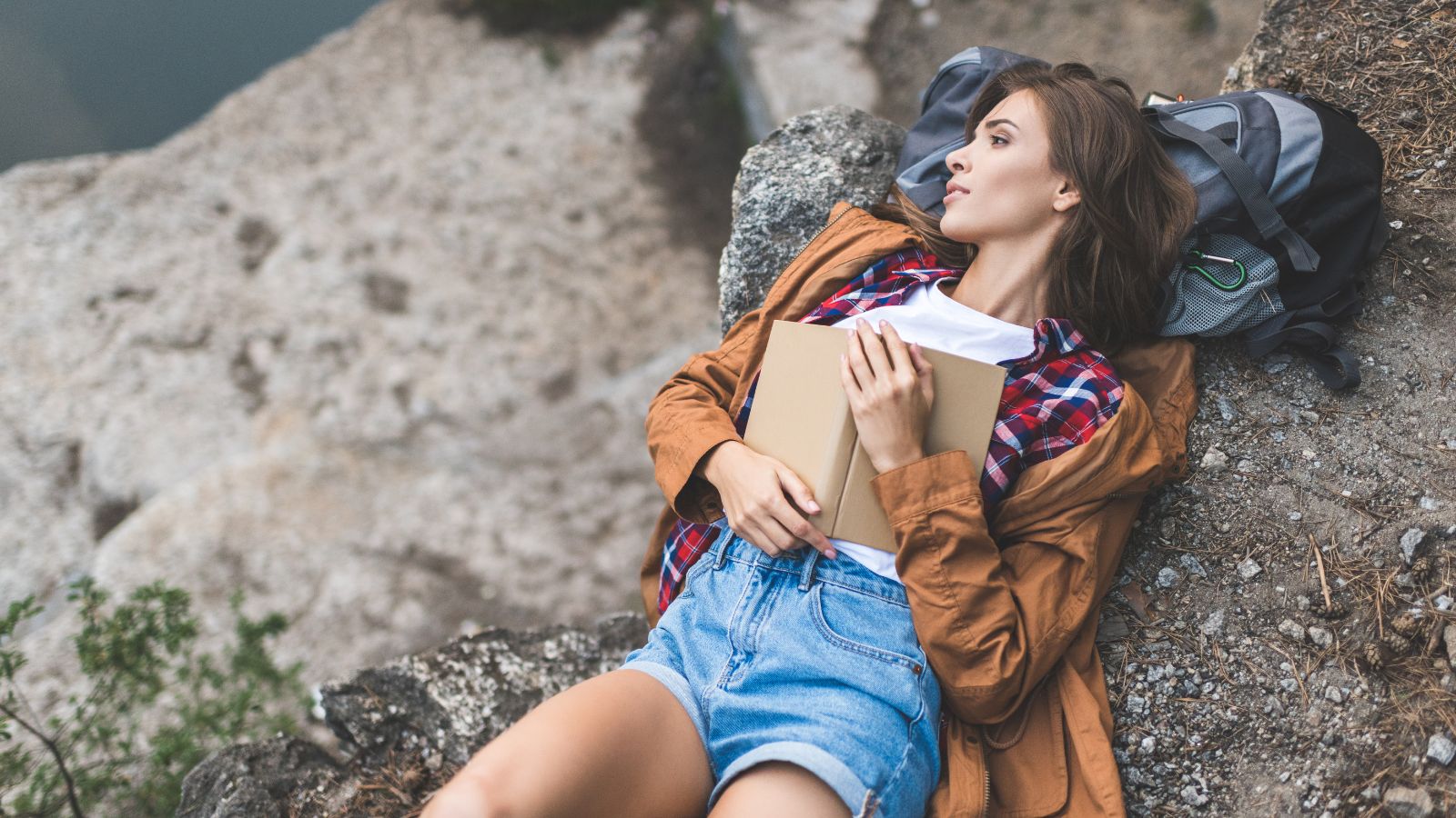 A photo of a relaxed traveler spontaneous.